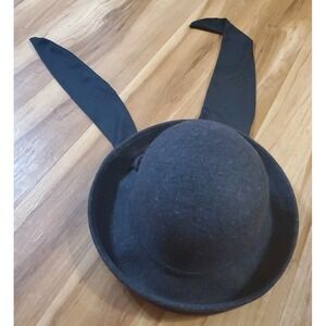 Vintage Charcoal Gray 100% Wool Wide Brim Womens Hat With Under Neck Tie